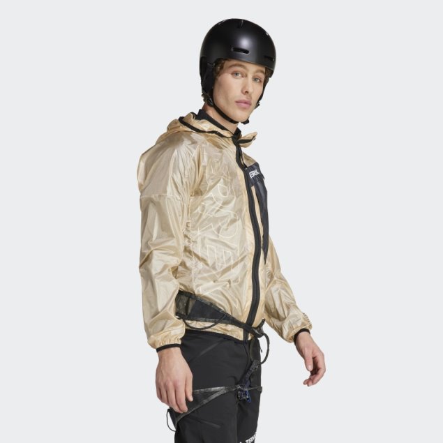 Chaqueta Cortavientos Tres En Uno Sand Techrock Adidas