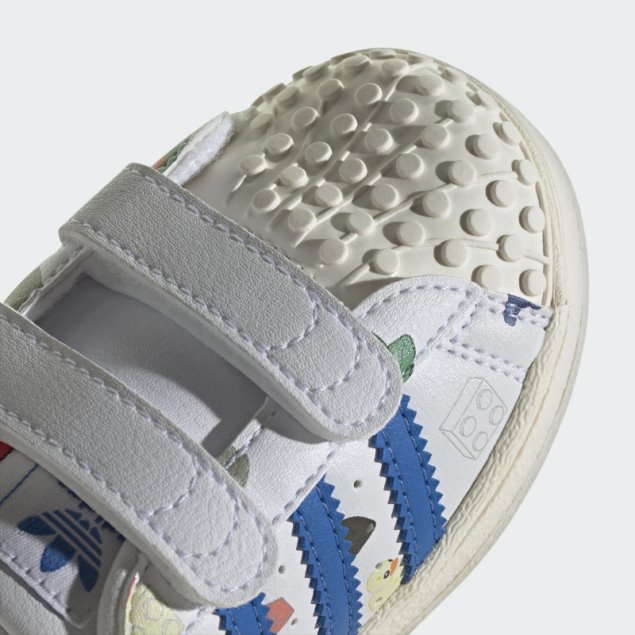 Zapatillas Adidas Superstar X Lego Blancas