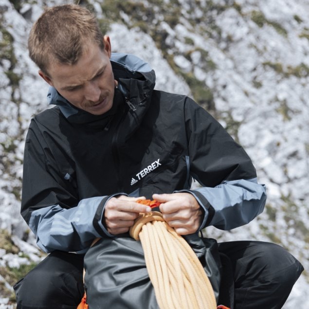 Chaqueta Terrex Techrock Gore-tex Pro Acero Adidas