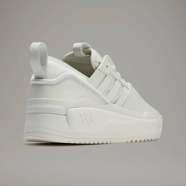 Adidas Y-3 Rivalidad Con Estilo