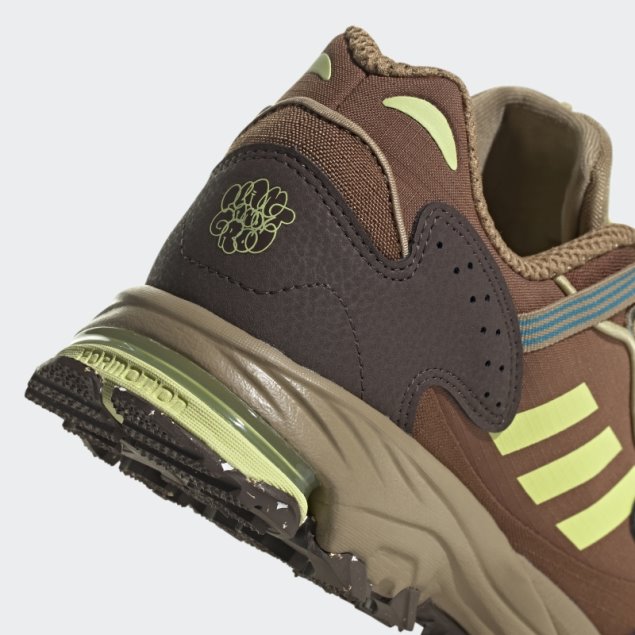 Zapatillas Adidas Para Plantar Y Cultivar Hoverturf Marrones