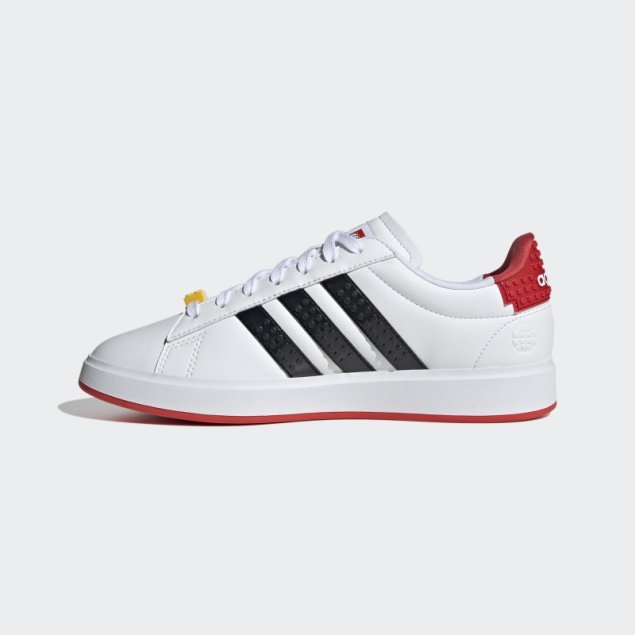 Zapatillas Adidas Grand Court X Lego 2.0 Blancas
