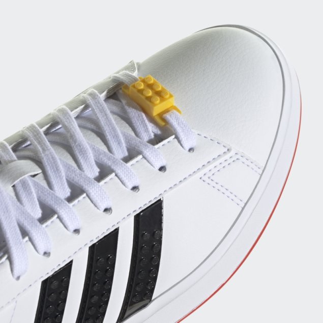 Zapatillas Adidas Grand Court X Lego 2.0 Blancas