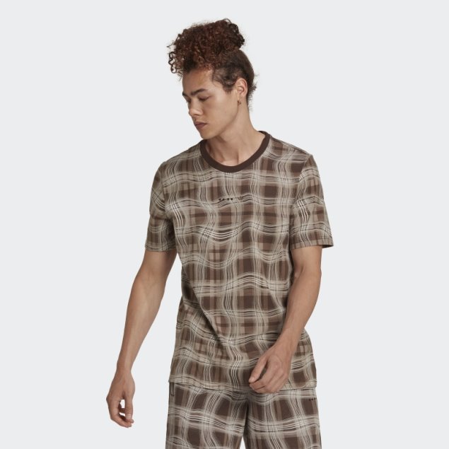 Camiseta De Manga Corta Con Estampado De Revelación Marrón Calcáreo Adidas