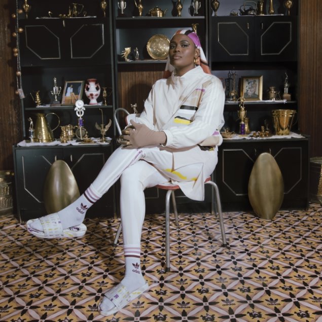 Sudadera Adidas Ecru Tint Thebe Magugu (talla Grande)