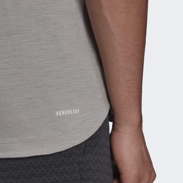 Camiseta De Entrenamiento Adidas Well Being Mgh Gris Solido