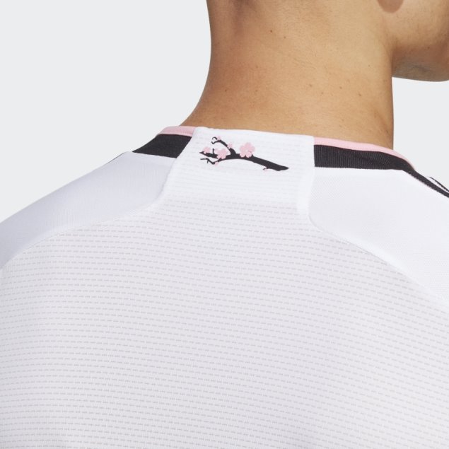 CC Blanca Camiseta Autentica Visitante Del United 23/24 Adidas