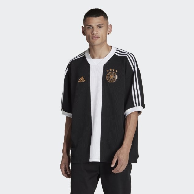 Adidas Camiseta Negra De Tres Cuartos Con Icono De Alemania