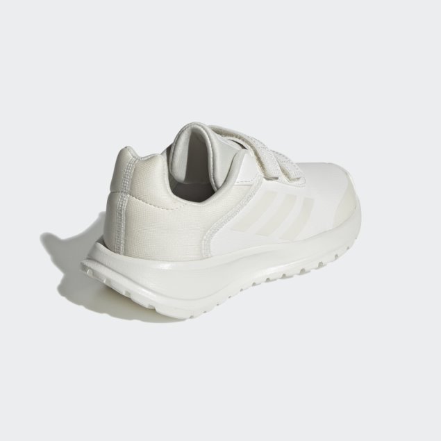 Zapatillas Adidas Tensaur Blancas Con Estilo