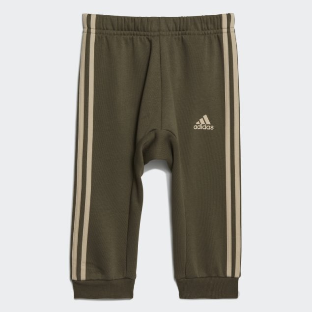 Conjunto De Jogger Insignia De Deporte Verde Plata Adidas