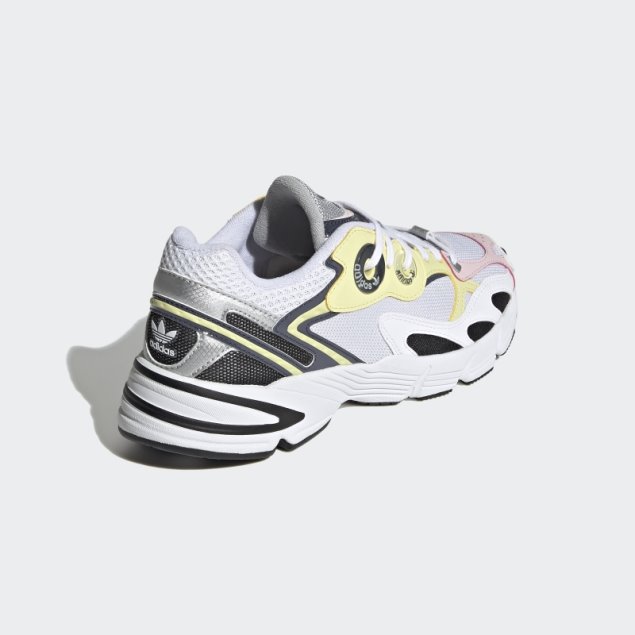 Zapatillas Adidas Astir Calvi