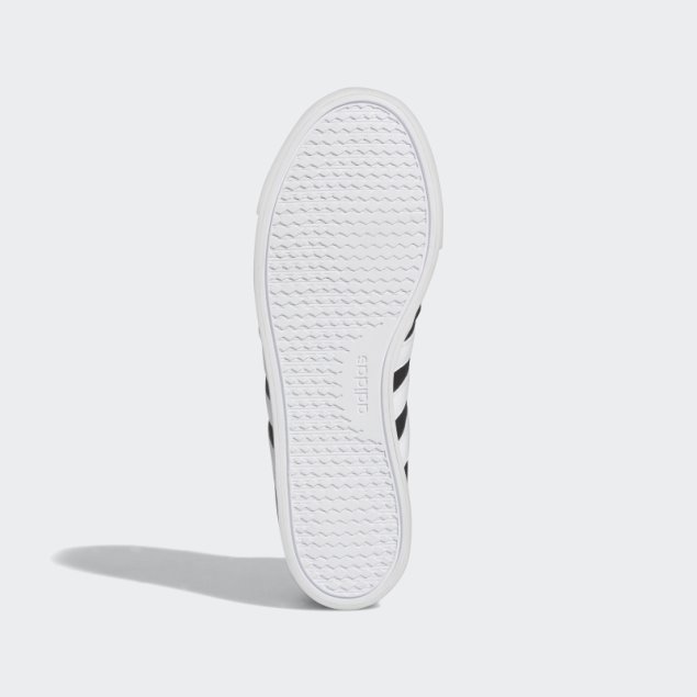 Retrovulc Mid Canvas Skateboarding Zapatos Negro Adidas