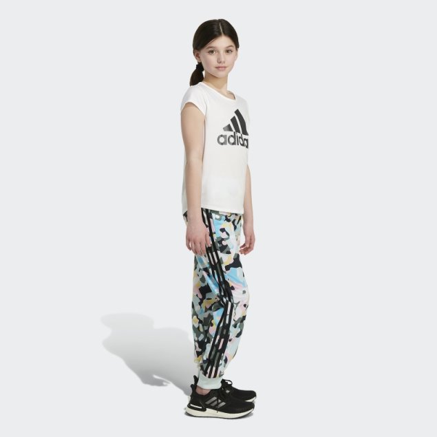 Joggers De Tricot Con 3 Rayas Y Estampado Integral En Blanco De Adidas
