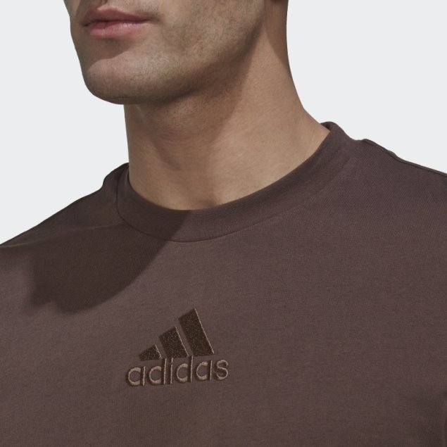 Camiseta Adidas Studio Lounge Marrón