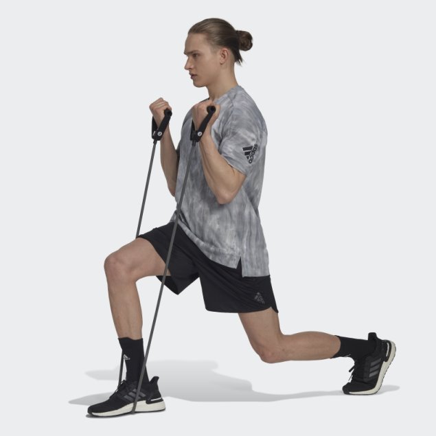 Playera Overspray Plateada Con Gráfico De Adidas