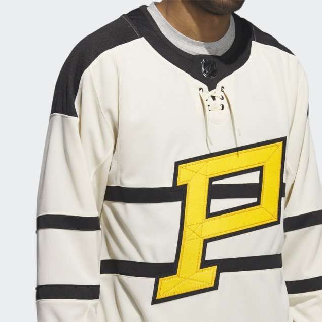 Camiseta Pingüinos Auténtico Invierno Clásico Wordmark Beige 15 Ccm-sld Adidas