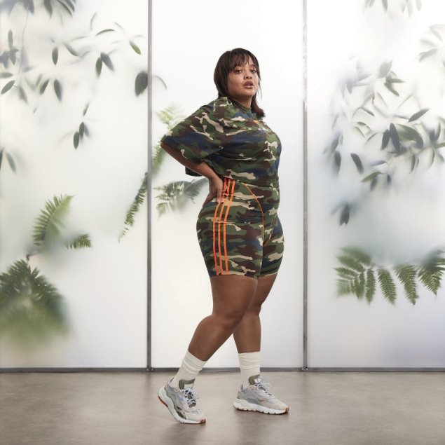 Camiseta Corta (talla Grande) Con Estampado De Camuflaje Adidas Fashion