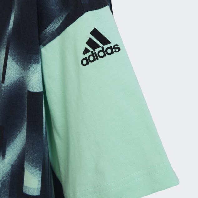 Adidas Camiseta Verde Con Estampado Integral Arkd3