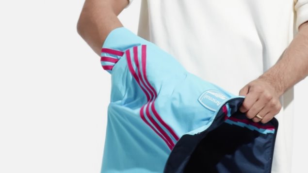 Sky Rush Arsenal Himno Chaqueta Reversible Adidas