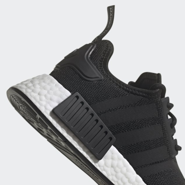 Negro Adidas Nmd-r1 Zapatos Refinados