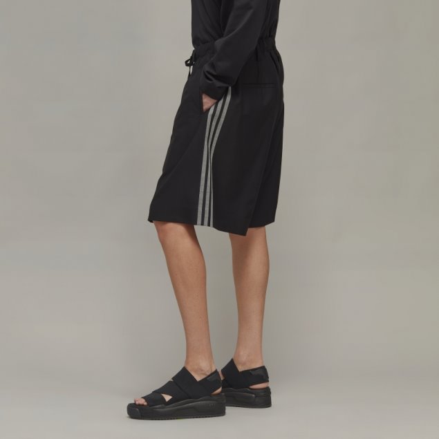 Y-3 Shorts De Vestir De Lana Refinada Con 3 Rayas Adidas