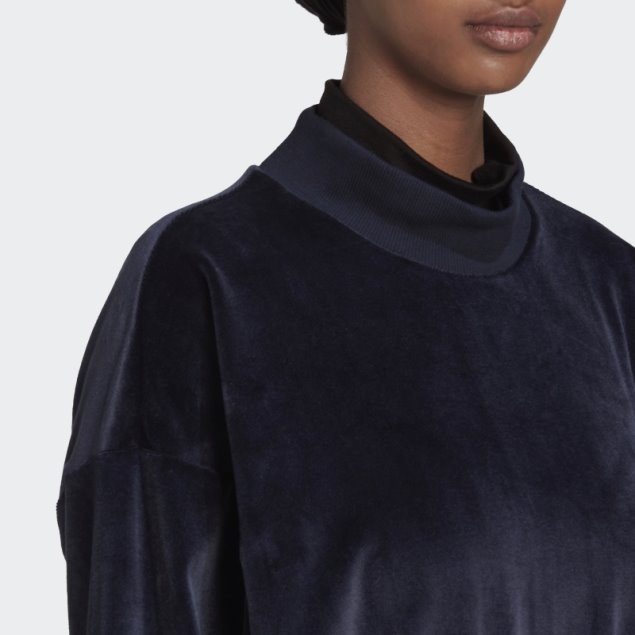 Sudadera De Terciopelo Acogedora De Adidas Holidayz De Tinta