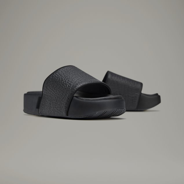 Y-3 Diapositivas Adidas Con Estilo