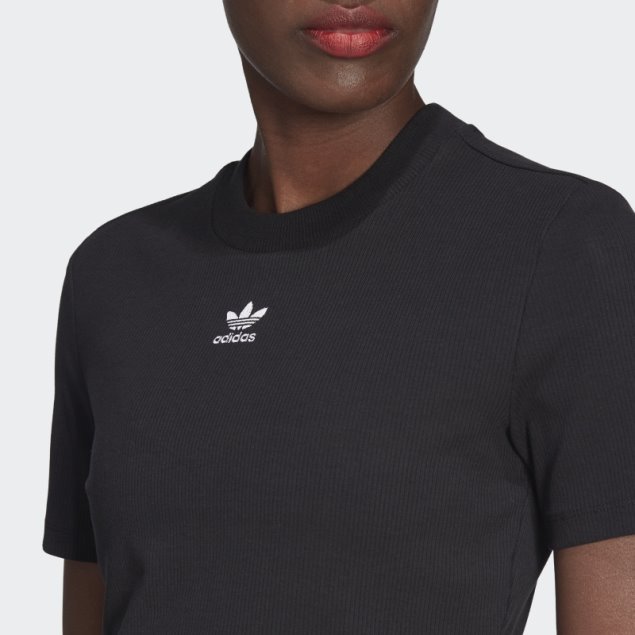 Camiseta Corta Adidas Adicolor Essentials Rib Negra