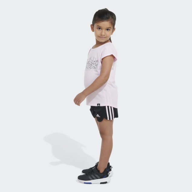 Conjunto Corto De Malla Con Camiseta Gráfica Rosa De Adidas