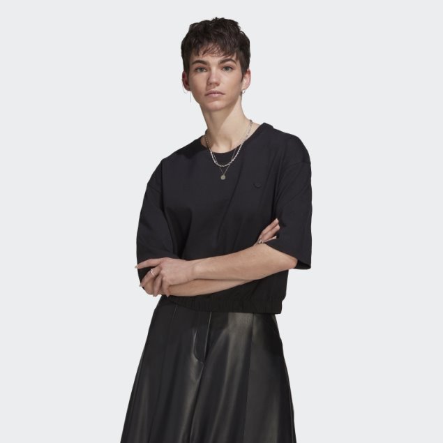 Camiseta Adidas Adicolor Negra Contempo