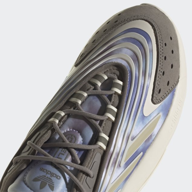 Zapatillas Adidas Ozelia Marrones Sencillas