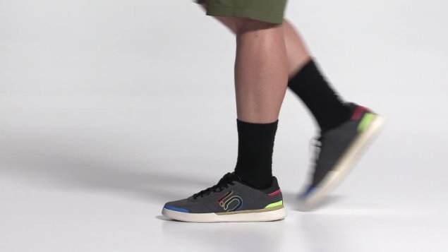 Negro Adidas Five Ten Sleuth Dlx Zapatos De Bicicleta De Montaña