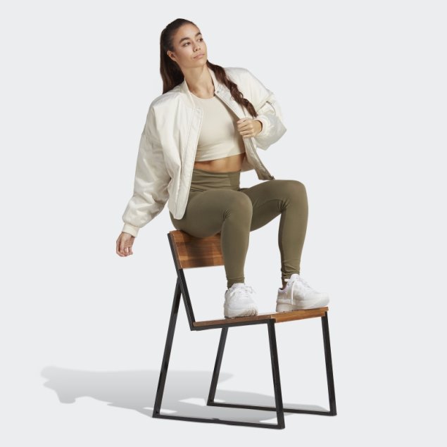 Leggings De Talle Alto Con Logo Essentials Verde Oliva Adidas