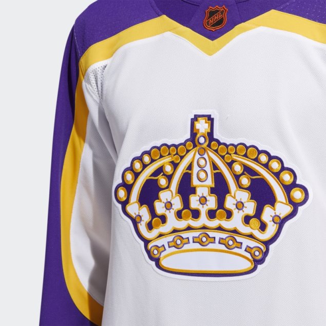 Camiseta Kings Authentic Reverse Retro Wordmark Blanco Adidas
