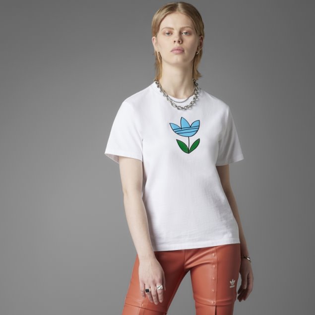 Camiseta Blanca Con Gráfico Siempre Original Adidas