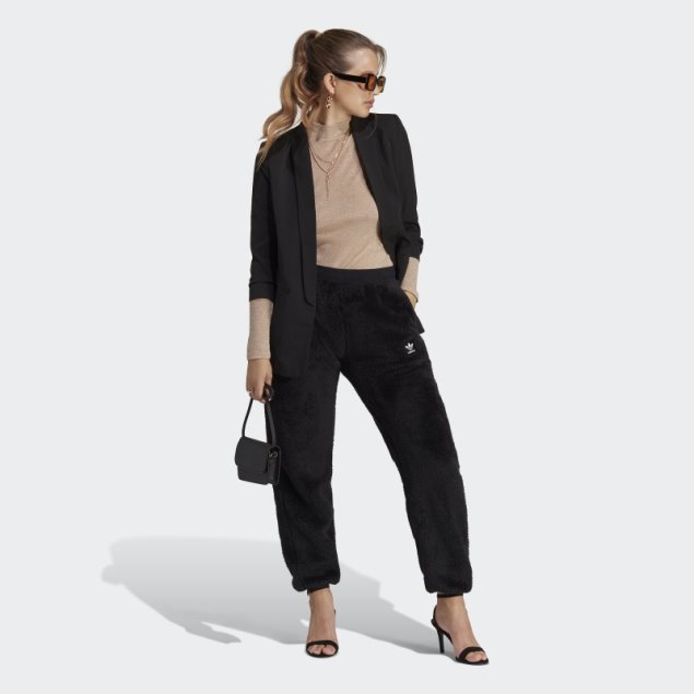 Pantalón Adidas Essentials+ Fluffy Teddy Negro