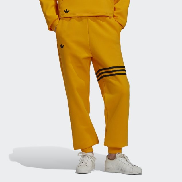 Joggers Adidas Dorados Adicolor Neuclassics