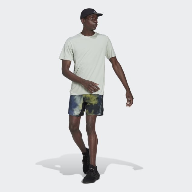 Adidas D4t Hiit Allover Print Shorts De Entrenamiento Amarillo Caliente