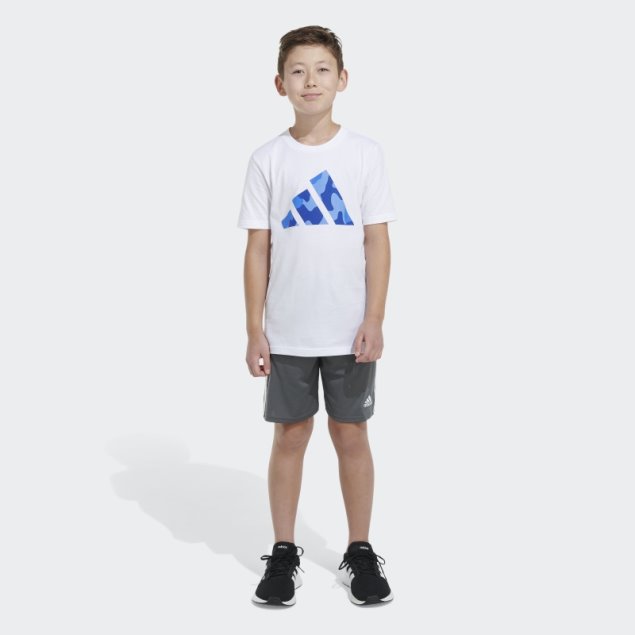 Adidas Camiseta Blanca Con Logo De Camuflaje