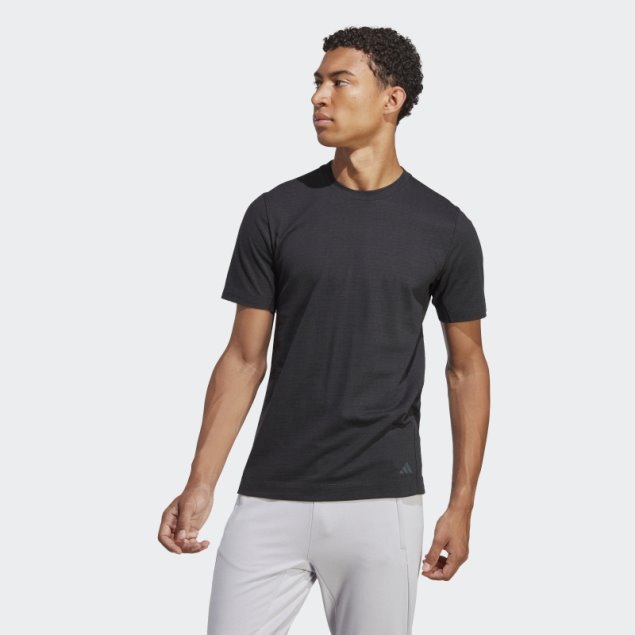 Camiseta Adidas Yoga Negra