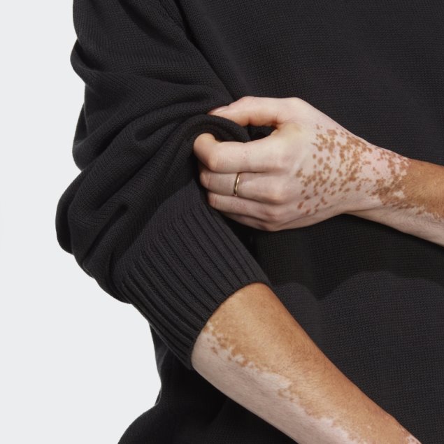 Sudadera Premium Essentials Knit Negra Adidas