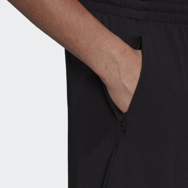 Shorts De Entrenamiento Negros Con Gráficos De Iconos De Tren Adidas