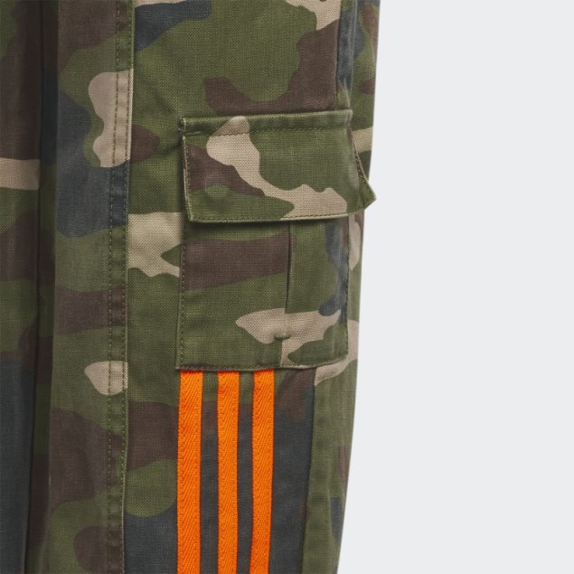 Pantalones De Lona Camo Adidas Aop