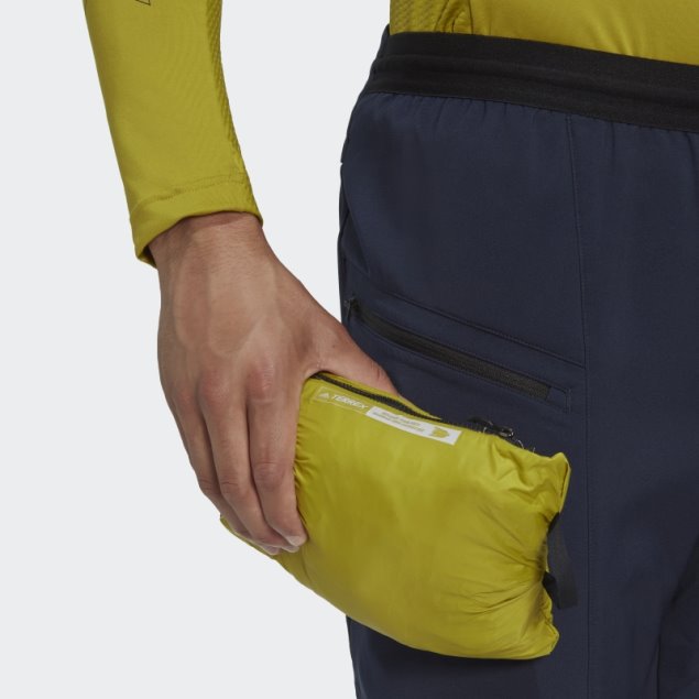 Chaqueta Aislante Híbrida Adidas Terrex Primaloft Verde Oliva