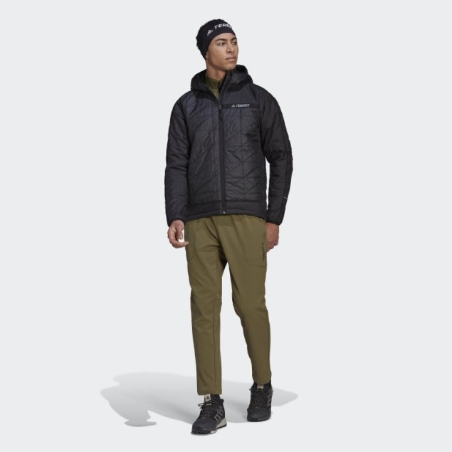 Chaqueta Negra Con Capucha Y Aislamiento Múltiple Adidas Terrex