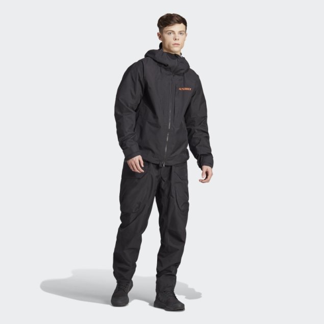 Traje Negro Adidas Xploric Gore-tex