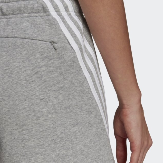 Pantalón Corto Adidas Sportswear Future Icons 3 Rayas Gris Medio