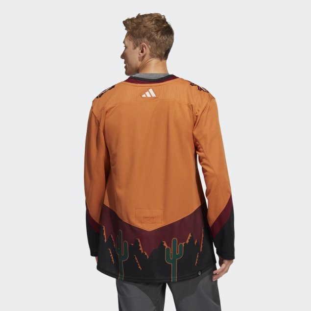 Sienna Coyotes Auténtico Reverso Retro Wordmark Jersey Adidas