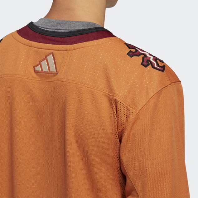 Sienna Coyotes Auténtico Reverso Retro Wordmark Jersey Adidas