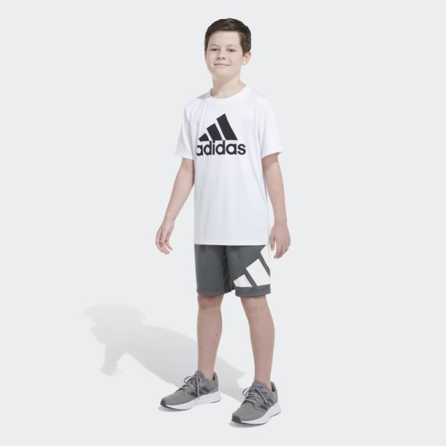 Pantalón Corto Essentials Con Logo Lateral Gris Medio Adidas